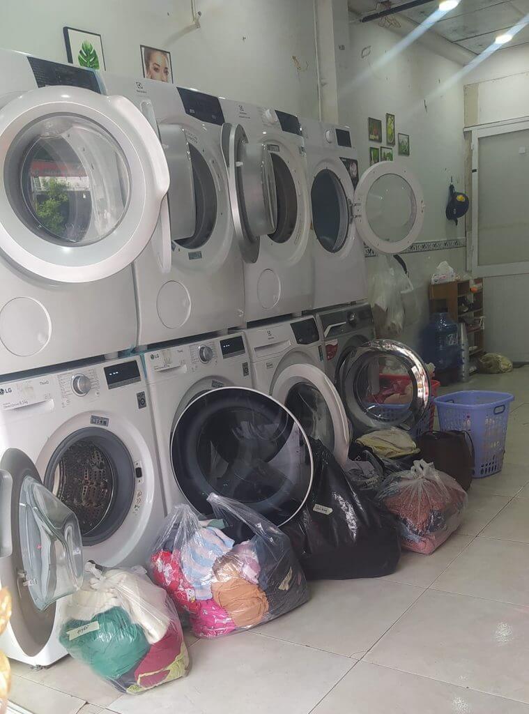 Tiệm giặt sấy uy tín TPHCM: Dịch vụ giặt ủi chuyên nghiệp
